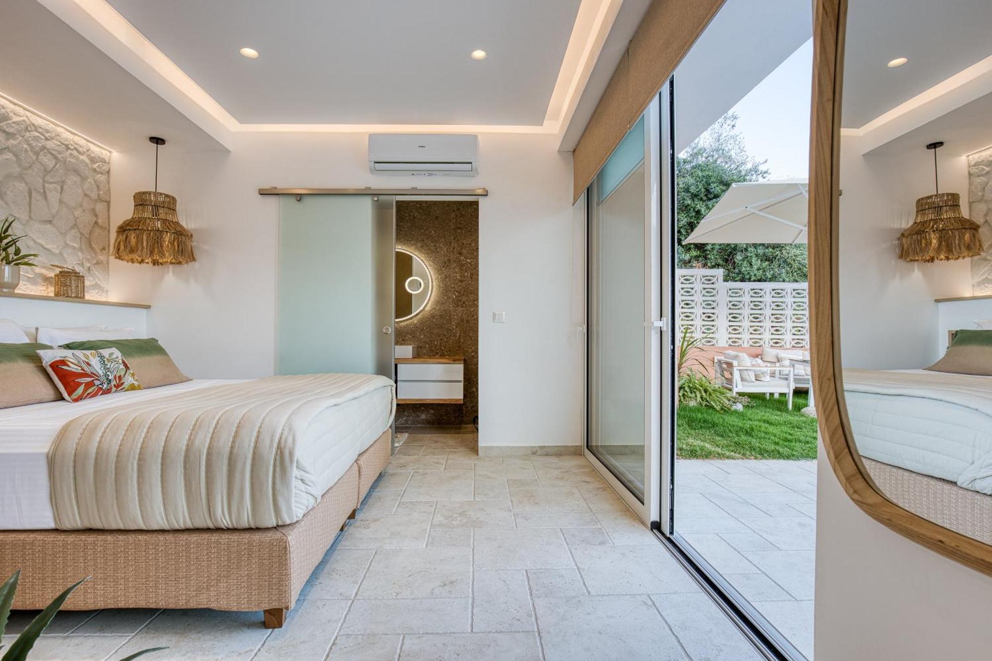 Stavroula Apartment *