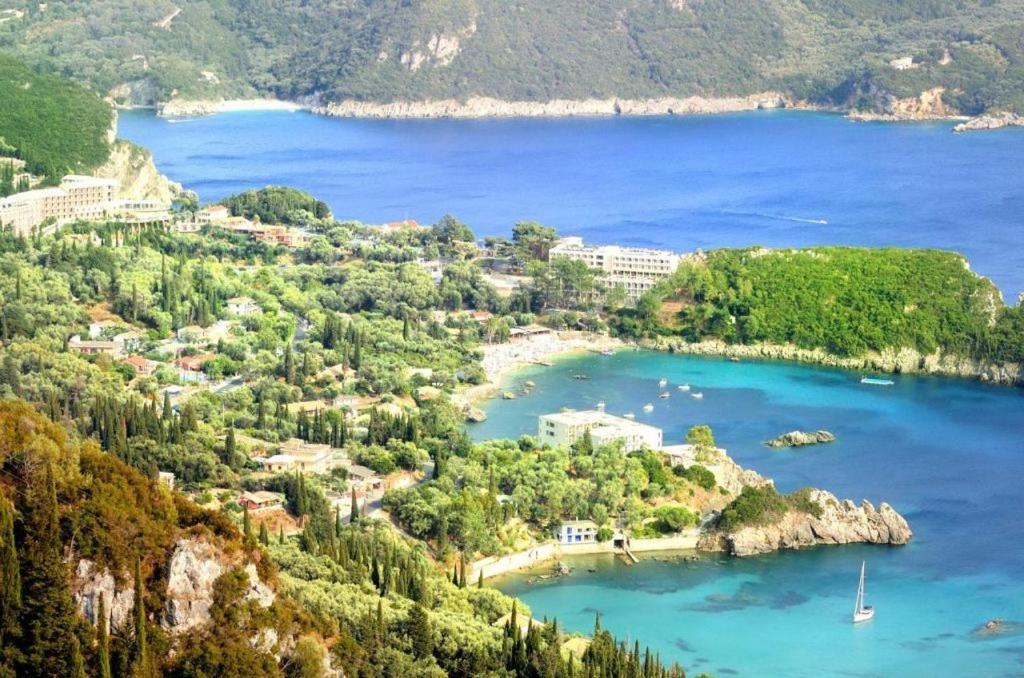 Stavroula